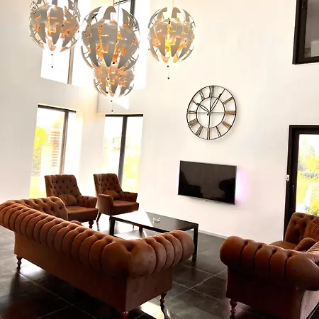 Cesme,alacati,dalyan Mustakil Luks Gunluk,haftalik,aylik Villa Cesme